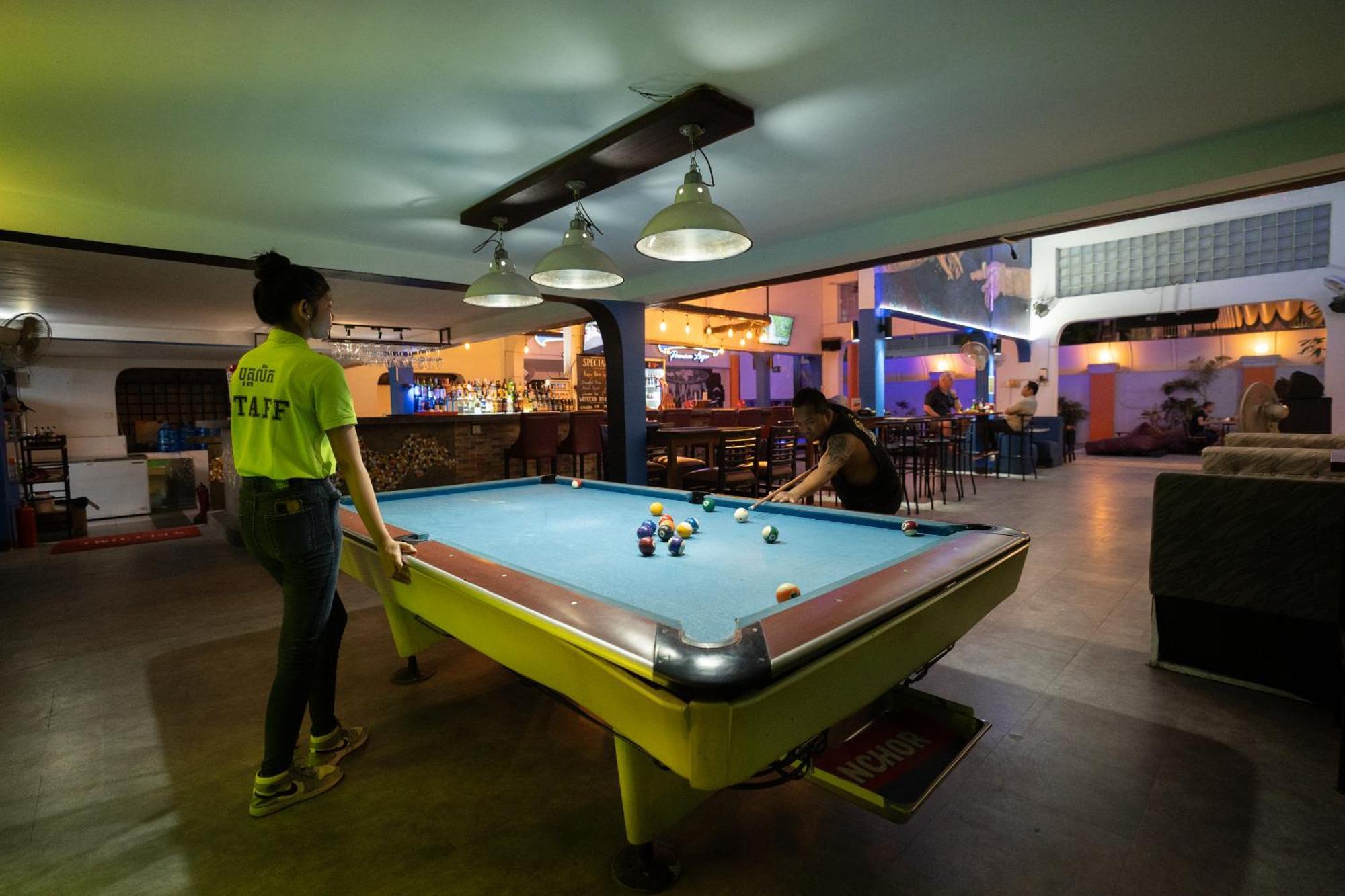 Albergue The Eighty8 Phnom Penh Exterior foto