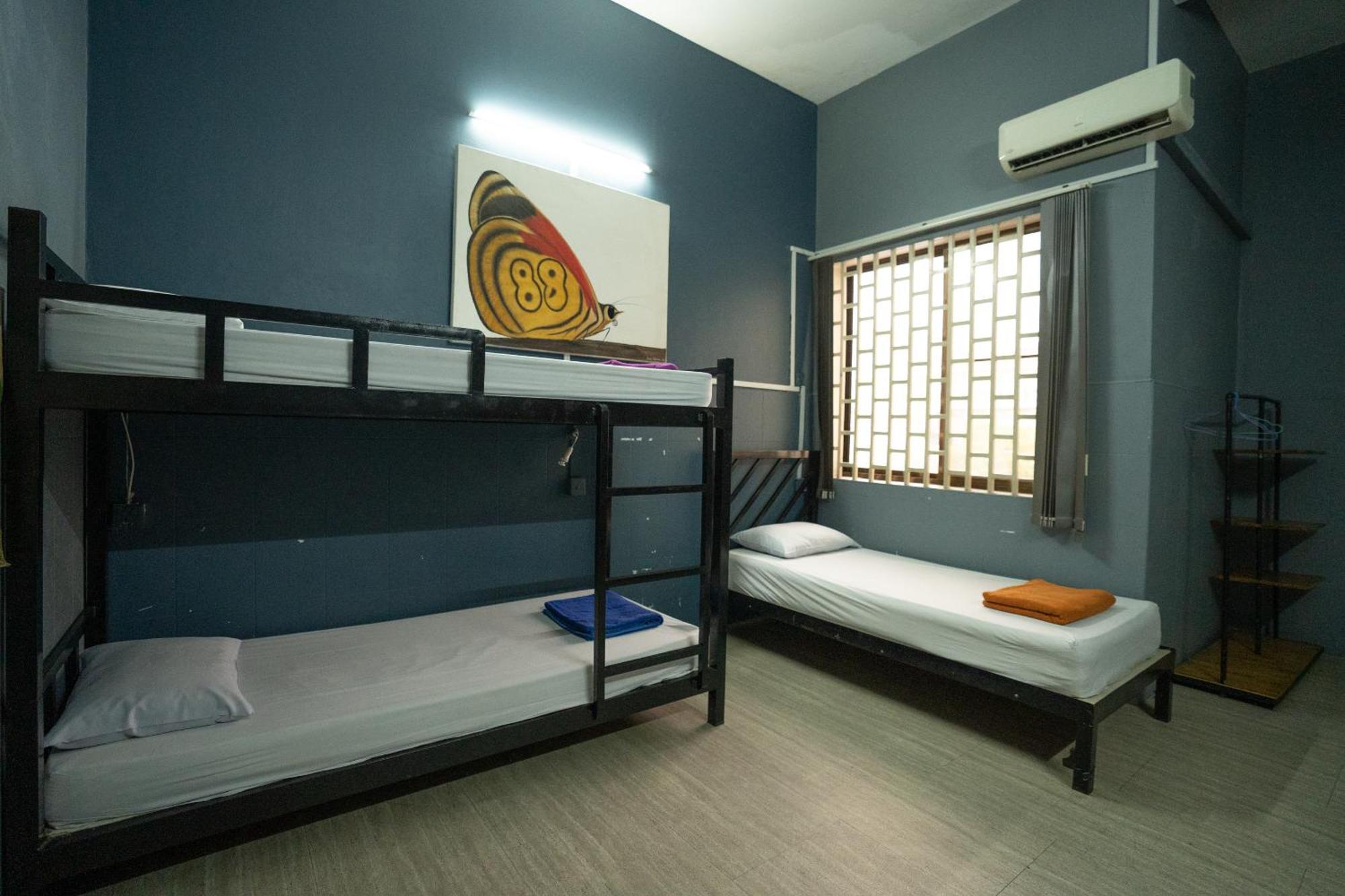 Albergue The Eighty8 Phnom Penh Exterior foto