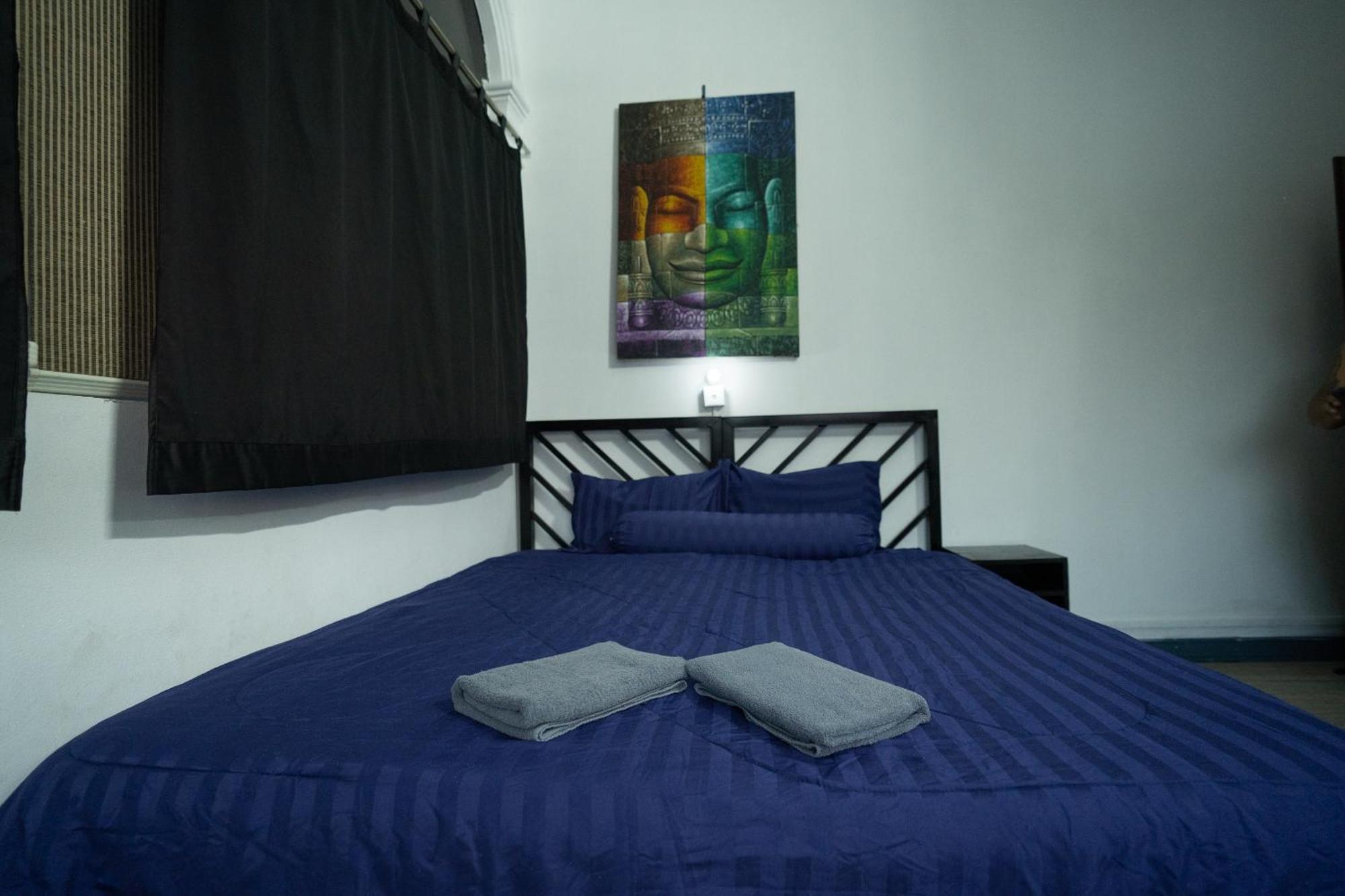 Albergue The Eighty8 Phnom Penh Exterior foto